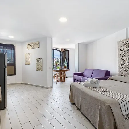 Center Studio Parque Santiago 2 By Paramount Holidays *